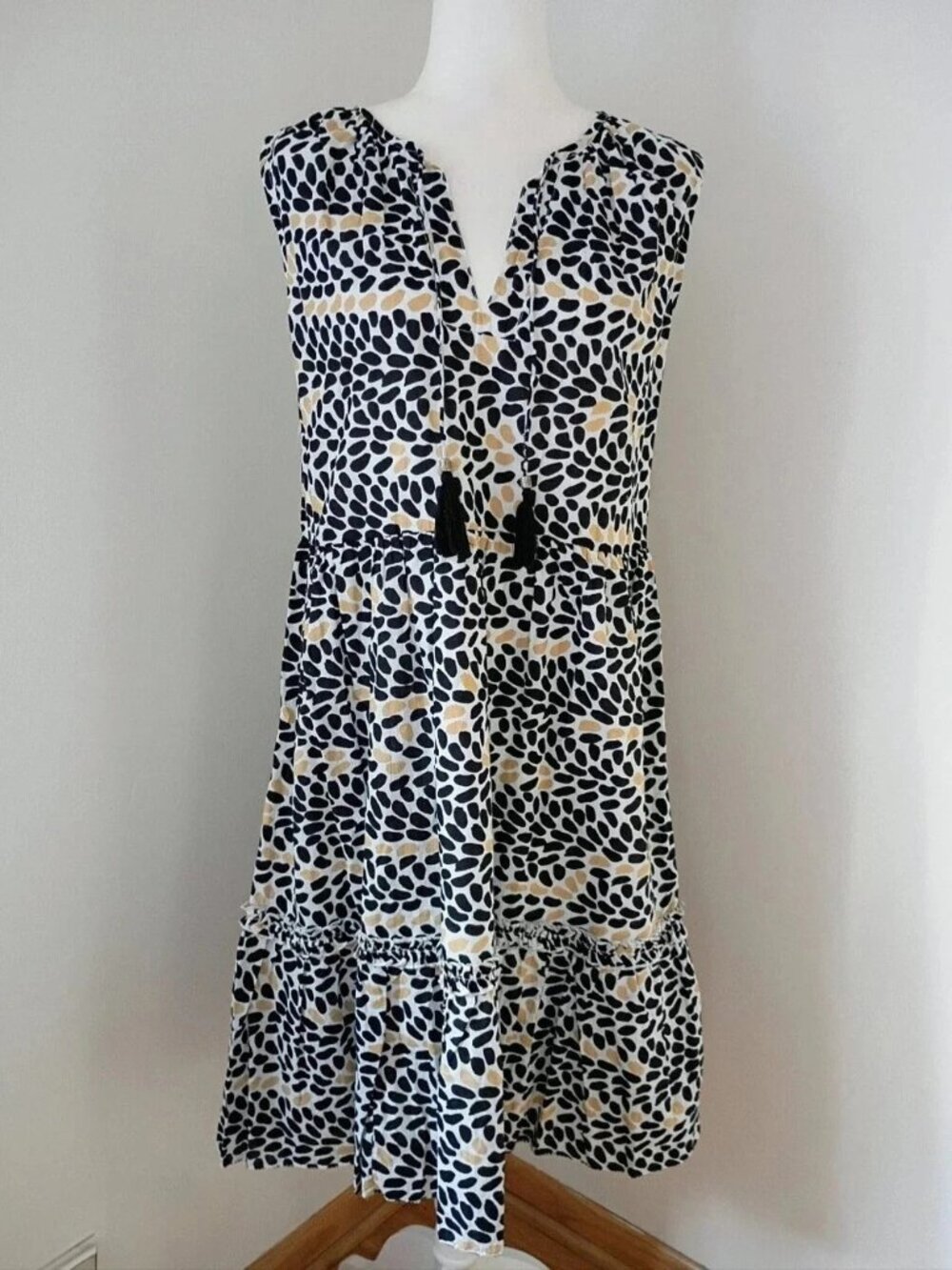 Foil Fancy A Black and Brown Cotton Flutter Dress NWT Size 6